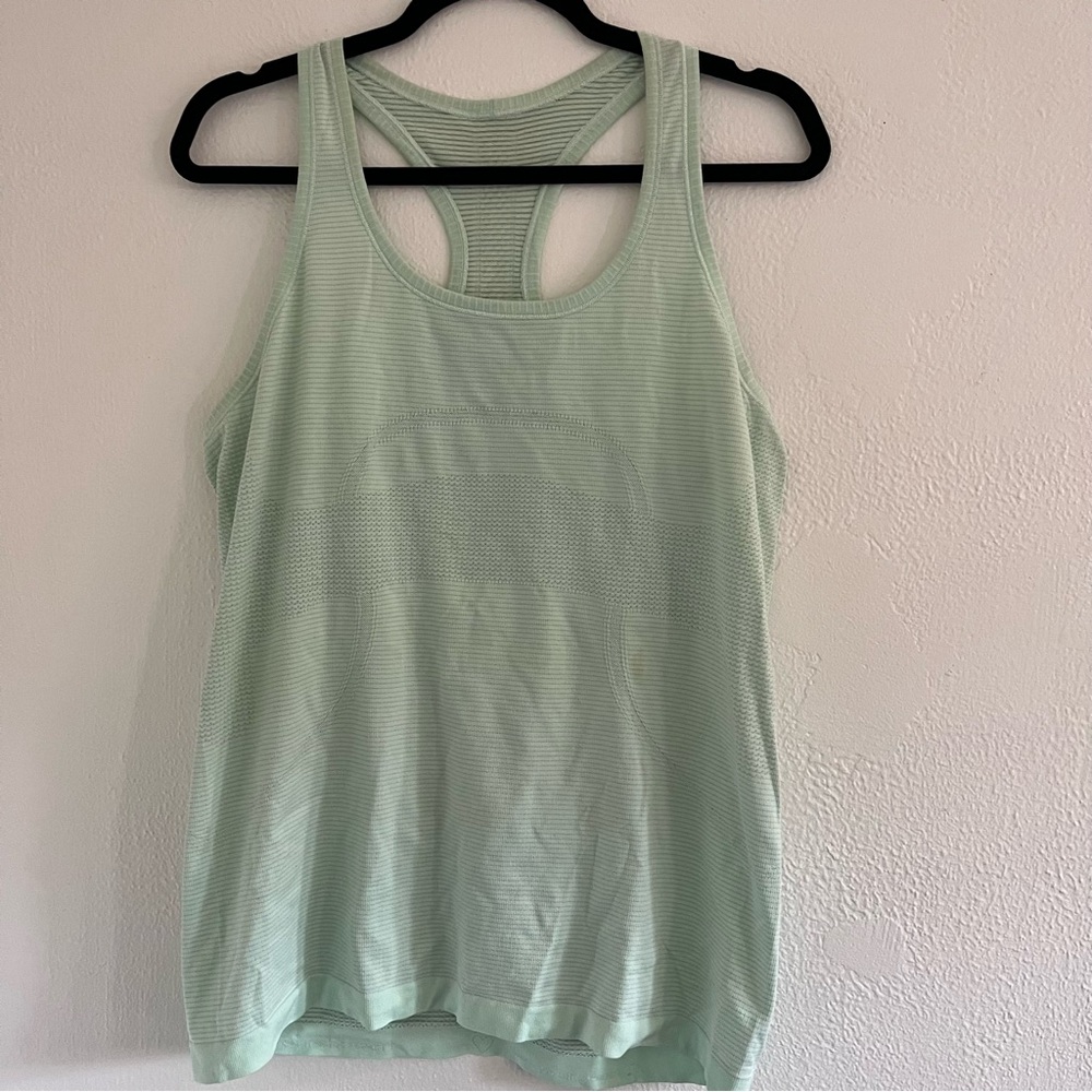 Lululemon Mint Green Racerback Tank Top Seamless Athletic Top Women’s